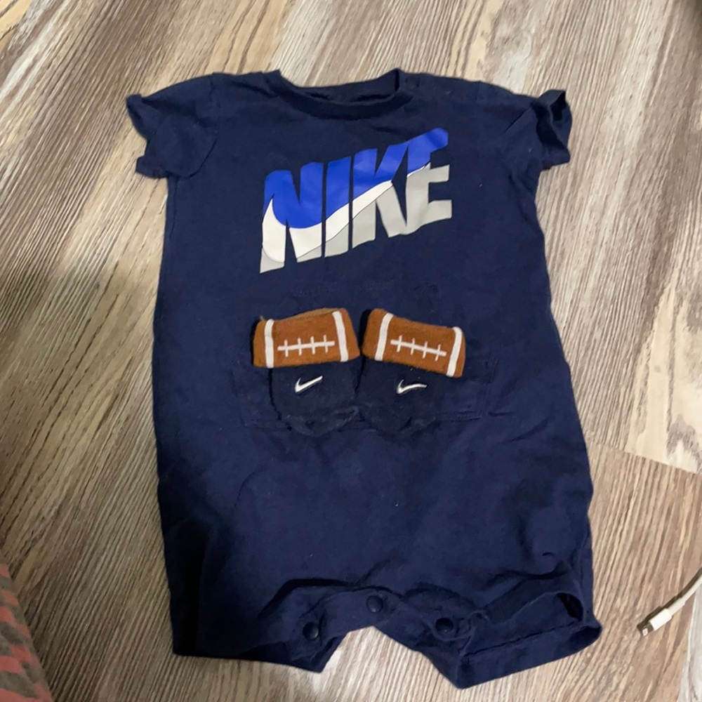 COPY - COPY - COPY - COPY - Baby Nike outfit